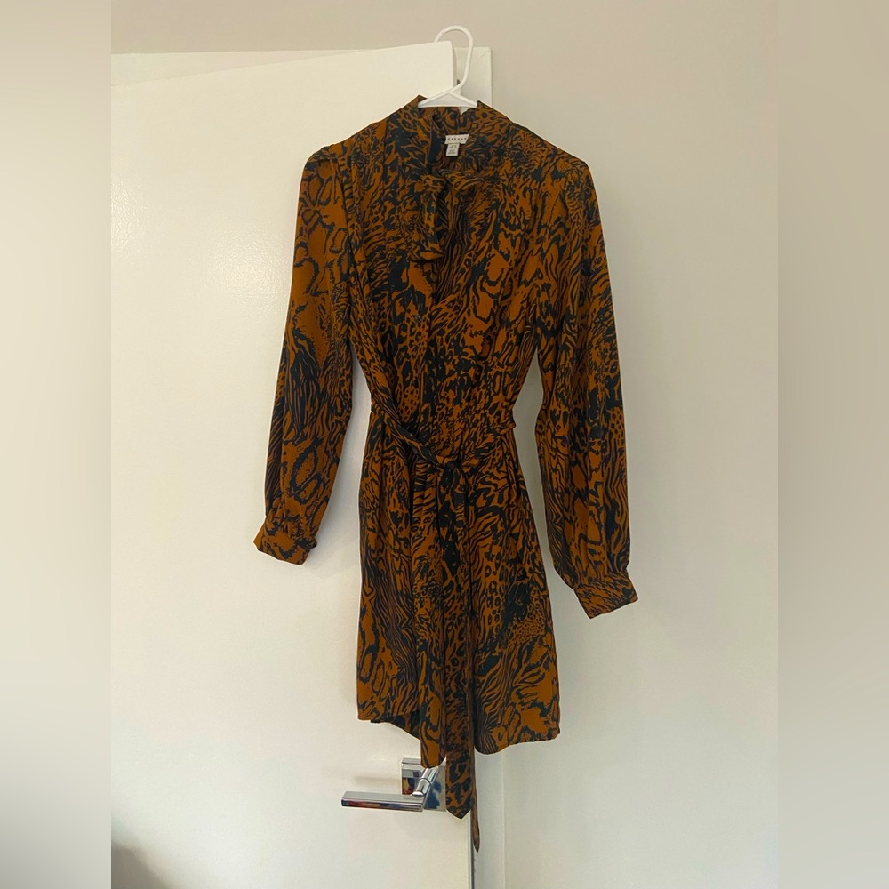 Animal-print Topshop party dress. US size 6. Excellent condition.